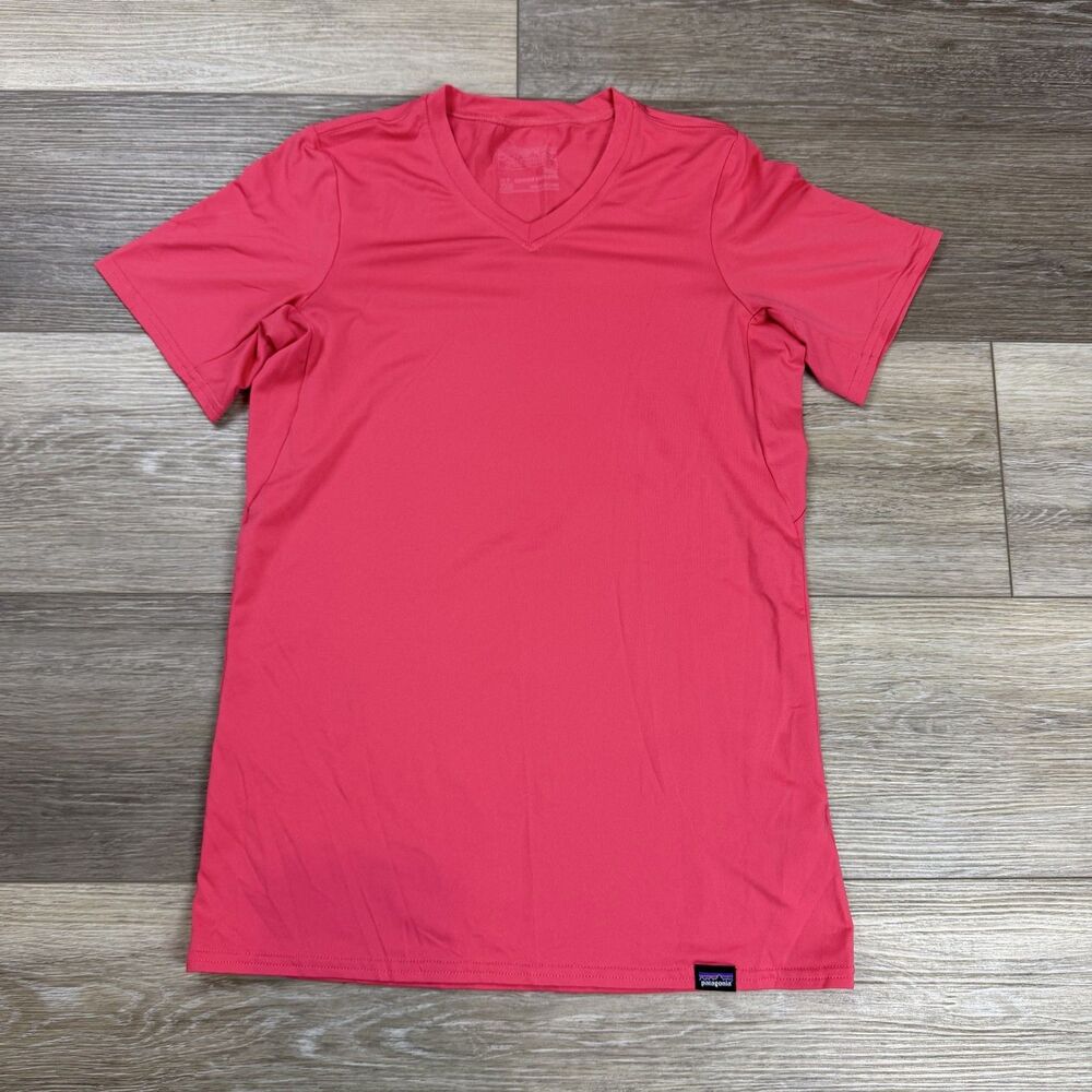Patagonia Shirt Mens XS Pink Capilene Daily V-Neck Short Sleeve Baselayer